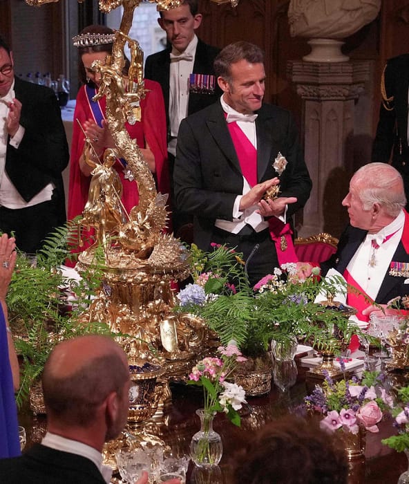 III. Károly és Emmanuel Macron díszvacsoráján még a koktél neve is antant volt
