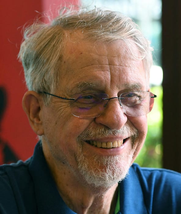 „Be kell valljam, Zámbó Jimmyt majdnem elszalasztottuk, miattam” – interjú Pásztor Lászlóval