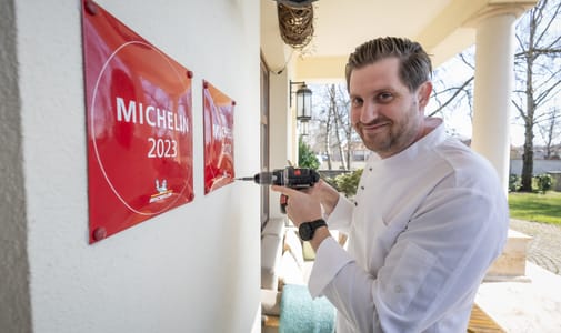 A Kajla nugáttól a Michelinig: hogyan lett egy cselédházból csúcsétterem egy Pest megyei falu szélén?