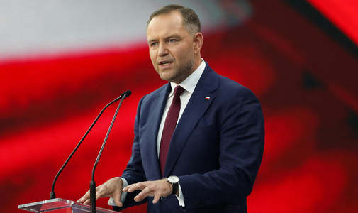 Fociultrákkal verekedett és a Tusk-kormánnyal is keményen bánna az új lengyel államfő
