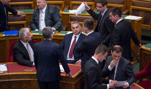 Hogyhogy csak most inoghat meg a NER? Váratlan helyről érkezett a válasz