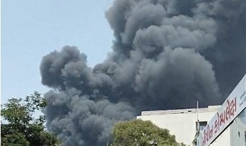 242 emberrel a fedélzetén lezuhant az Air India Londonba tartó gépe