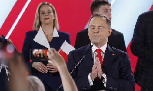 Keményfiúkkal barátkozott és tudósok elleni tisztogatással vált hírhedtté az új lengyel elnök