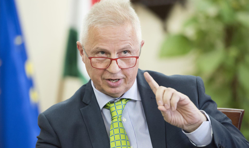 Side income of MEPs: László Trócsányi earns the third most money