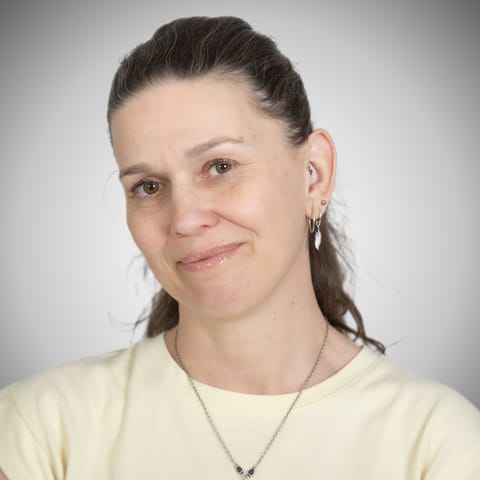 Sindelyes Dóra