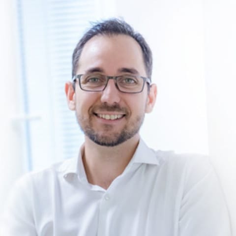 Papadimitropulosz Alex pályázati tanácsadó