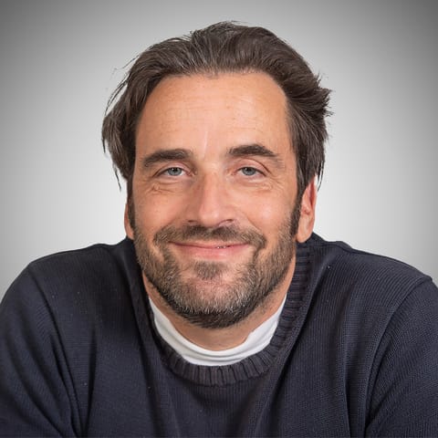 Köves Gábor