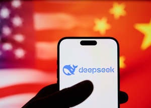 Lecsapna a kínai mesterséges intelligenciára Amerika, a TikTok sorsára juttatná a DeepSeek R1-et