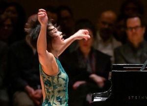 Virtuóz és elmélyült – delikát különlegességeket ígér az egyik legjobb kínai zongoraművész fellépése a Müpában