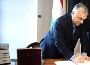 Orbán herbálháborúja: csak kábítás a drogellenes kormánybiztos bevetése