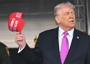„A magyar szuperkatonák úgy viselkednének a harctéren, mint Donald Trump a külpolitikában”
