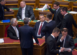 Hogyhogy csak most inoghat meg a NER? Váratlan helyről érkezett a válasz