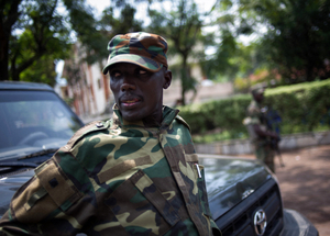 Véletlenül lett katona, véreskezű hadurat csinált belőle több afrikai háború