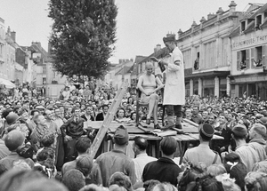 A „vad” tisztogatástól az ellenálló nemzet mítoszának építéséig: így békült meg a francia társadalom a világháború után