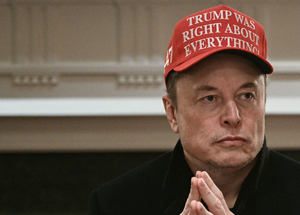 Elon Musk chatbotja „szkeptikus” a holokausztban elhunytak számát illetően