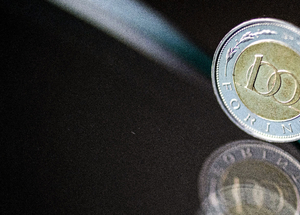 „Azt is kérdezhetné, hogy főbe lőnek-e holnap!” – kiakasztotta a cégeket a Fidesz ellehetetlenítési törvénytervezete