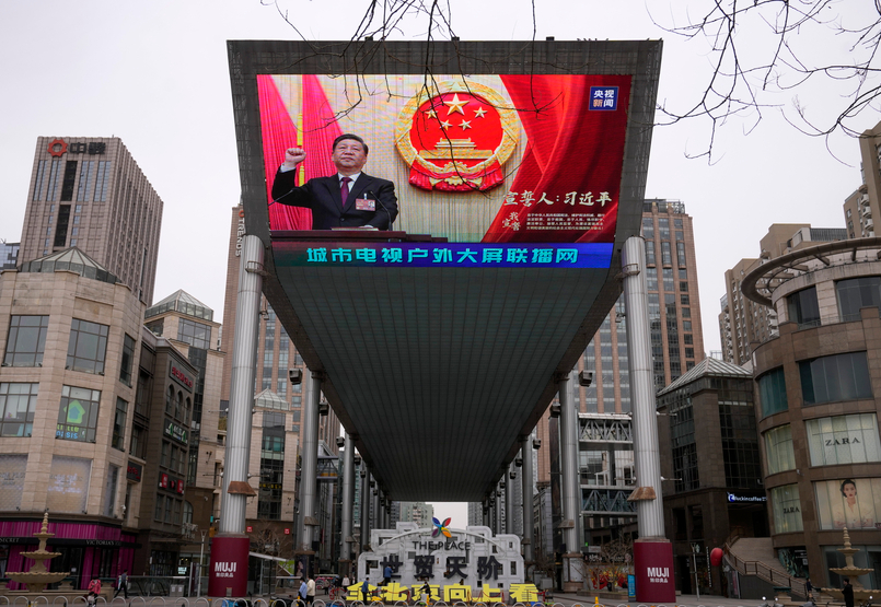 Bajban Peking: most kell valamit kezdeni a kifulladt gazdasággal