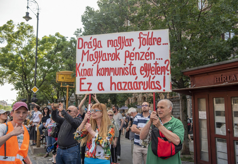 El deseo de Orban puede hacerse realidad, dicen, en las filas de la oposición y la prensa 