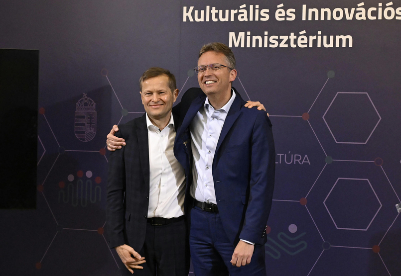 Új alapítványt szervez a kormány a „tudomány aranycsapatának” felépítésére, Krausz Ferenc áll az élre Új alapítványt szervez a kormány a „tudomány aranycsapatának” felépítésére, Krausz Ferenc áll az élre