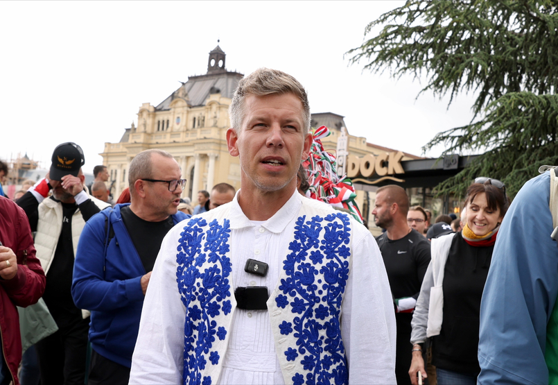 „Már nem a Fidesz diktálja a tempót” – így vette be Magyar Péter Nagyváradot (videó) „Már nem a Fidesz diktálja a tempót” – így vette be Magyar Péter Nagyváradot (videó)
