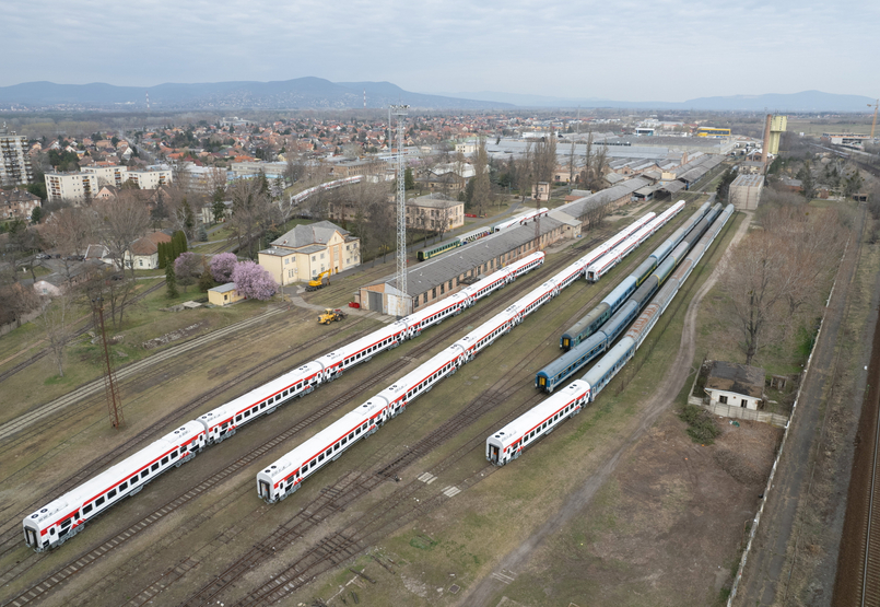 Las obras del tren egipcio dejadas por los rusos en retirada en Hungría se consideran un completo fracaso