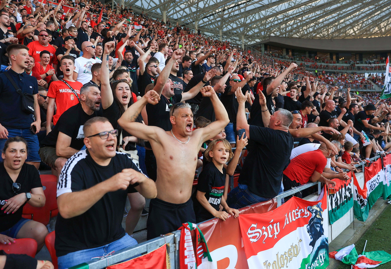 Can I still buy a ticket?  Why is it worth taking the train?  What can I bring to the stadium?  - His audience is small before the European Football Championship