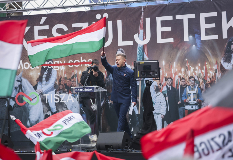 Magyar Péter: Március 15. az első tégla volt, mi rakjuk le a következőt - élő