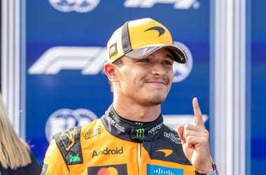 Norris-siker, büntetések, táncosok és Leclerc kutyája – fotókon az F1-es hétvége szombati napja