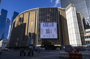 Koncert közben zuhant le a magasból egy férfi a Madison Square Garednben, meghalt