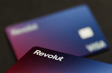 Döcög a Revolut, van, aki fizetni sem tud