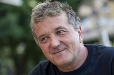 Szűk családi körben vettek búcsút Scherer Pétertől szerettei