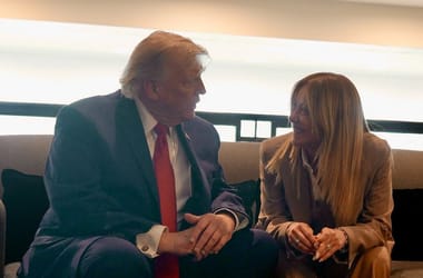 Trump nem képes abbahagyni Meloni alázását