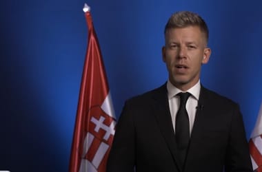 Magyar Péter azt ígéri, kormányra kerülésük esetén megsemmisítik a Pride résztvevőire kiszabott büntetéseket