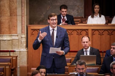 Bojkottálja az Alaptörvény-módosítás jövő heti vitáját és szavazását a Fidesz-KDNP