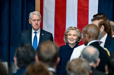 Bill Clinton is küldött születésnapi levelet Epsteinnek