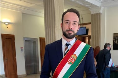 Ittasan balhézott egy eseményen Berg Dániel momentumos alpolgármester