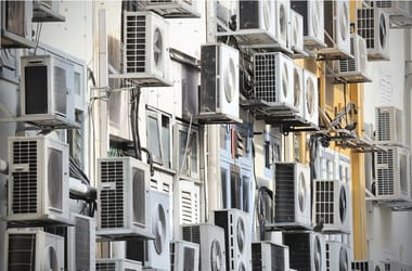 9 Celsius-fokkal is hűvösebb lehet a ház, ha ilyen anyagot kennek rá