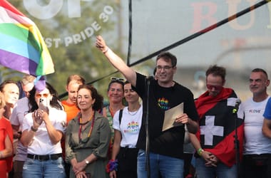 Novák Előd feljelentette Karácsony Gergelyt a Pride miatt, elrendelték a nyomozást