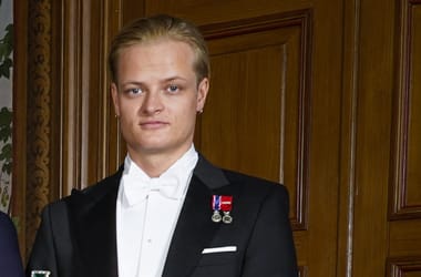 Vádat emeltek a norvég trónörökösnő nemi erőszakkal gyanúsított fia ellen Kép