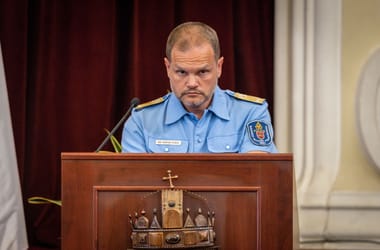 A volt budapesti rendőrfőkapitányt a munka alól is felmentik jövő januártól