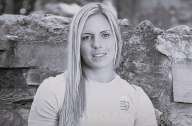32 évesen meghalt Németh Zsanett birkózó