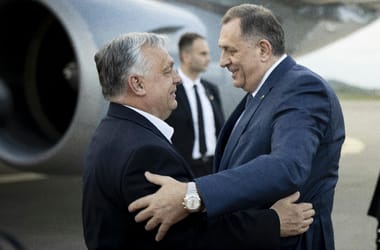 Orbán Viktor újra a Karmelitában fogadta a börtönbüntetésre ítélt Milorad Dodikot Kép