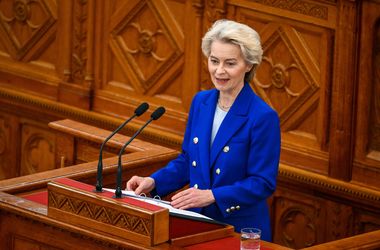 Von der Leyen a magyar Parlamentben: Magyarország áprilisban ismét elküldte a remény üzenetét