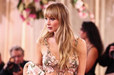 Jennifer Lawrence kiakadt, amikor illetéktelenek sétáltak be a meztelen jelenetére egy forgatáson