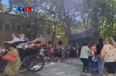 Megvadult lovak vágtattak be a tömegbe Kiskunfélegyházán, négyen megsérültek