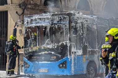 Motortér, futómű, elektromos hiba – több mint negyven busztűz volt már idén