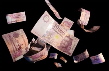 Megvan a pénz az önkormányzati köztisztviselők béremelésére