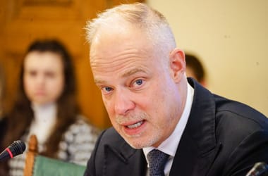 Szalay-Bobrovniczky volt tavaly a legjobban kereső miniszter, Rogán Antal az 520 milliós fizetéskiegészítésével csak második