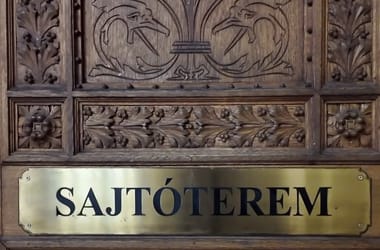 Visszakerült a főemeletre a parlamenti sajtóterem