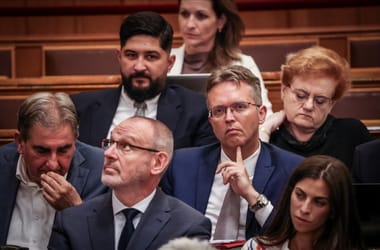 Kiderült, kiknek osztott ki Hankó Balázs 400 milliót négy nappal a választás előtt